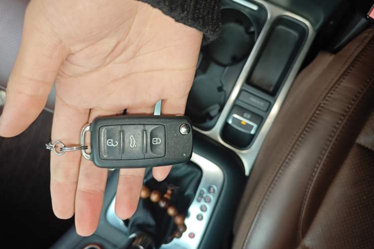 Used Volkswagen Tiguan 2015 2.0 TSI Automatic All-Wheel Drive Luxury Edition
