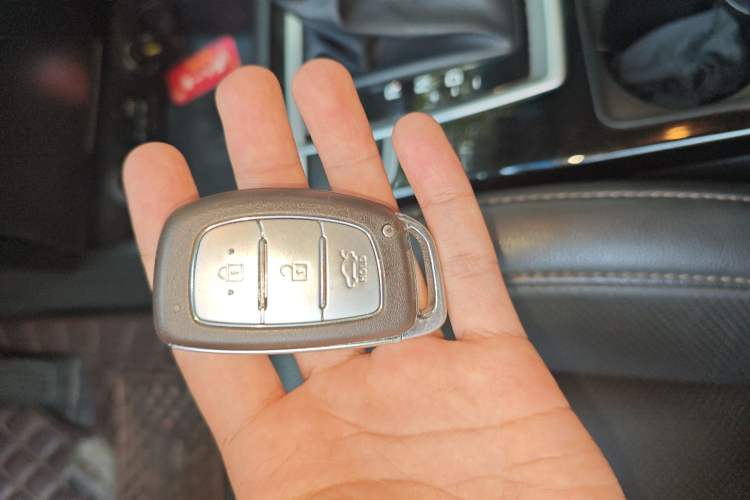 Used Hyundai Mistra 2014 1.8L Automatic Smart GLS
