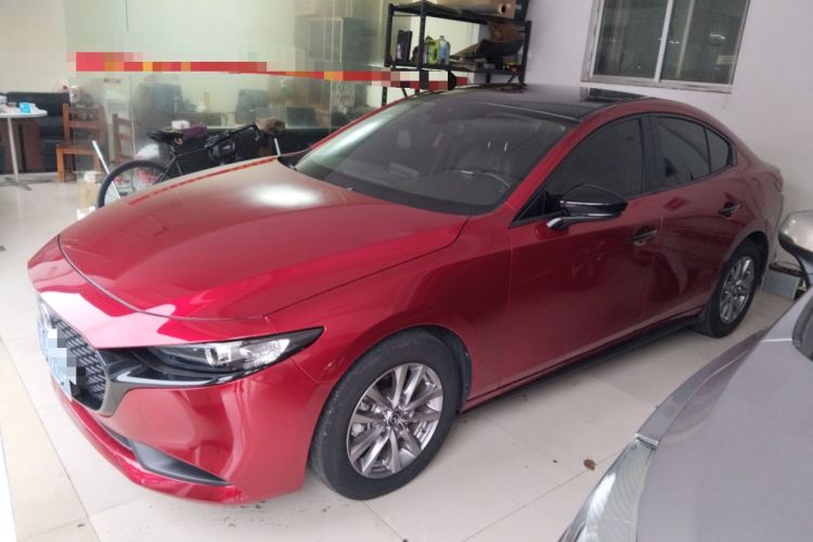 Used Mazda 3 Axela 2020 1.5L Automatic Luxury Version