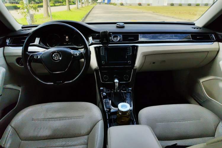 Used Volkswagen Passat 2016 380TSI DSG Ultimate Edition