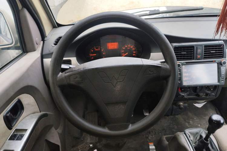 Used Wuling Rongguang 2012 1.2L Extended Basic Version LJY
