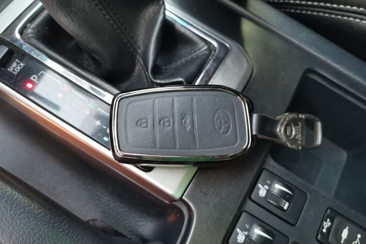 Used Toyota Prado 2016 2.7L Automatic Standard Edition