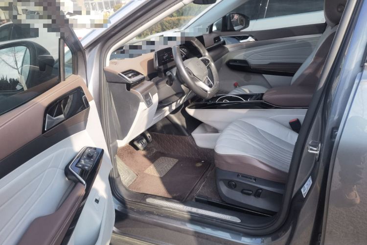 Used Volkswagen ID.6 X 2022 Smart Enjoyment Long-Range Edition
