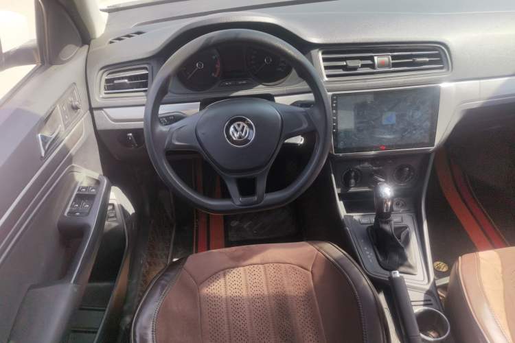 Used Volkswagen Lavida 2019 Lavida Start 1.5L Automatic Trendy Version China VI Standard Steering Wheel