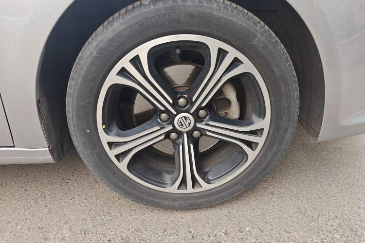 Used MG 6 2017 20T Manual Luxury Smart Connect Version China V Standard
