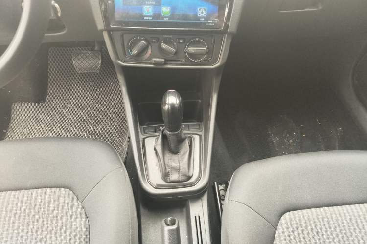 Used Volkswagen Santana 2019 1.5L Automatic Fashion Edition China VI
