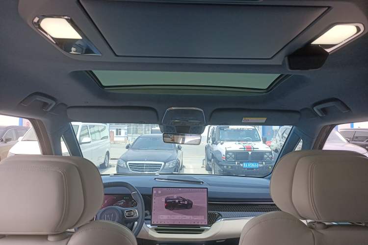 Used Zeekr 009 2024 7-Seater Aisle Version 108 kWh
