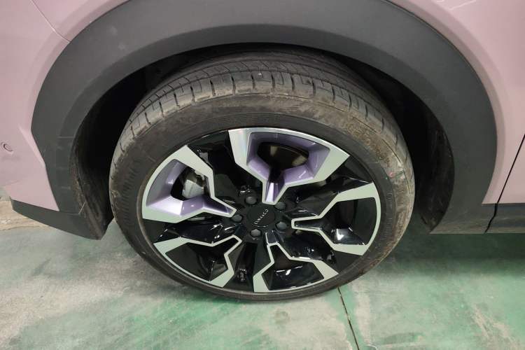 Used Lynk & Co 06 EM-P 2025 EM-P 126 Long-Range Halo
