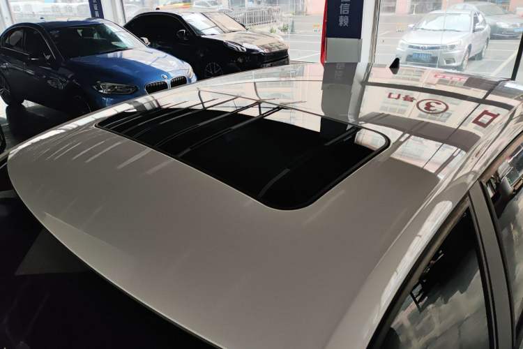 Used Volkswagen Polo 2018 1.5L Automatic Enjoyment Model