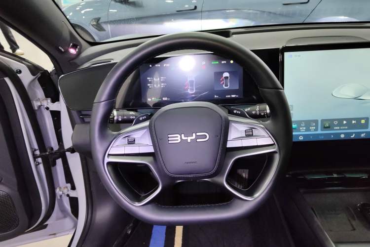 Used BYD Seal 2025 Revised Version 650 Intelligent Driving Edition