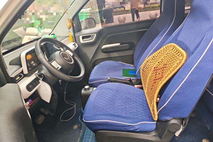 Used Wuling Hongguang MINIEV 2024 3rd Generation 170 km Left Front Seat