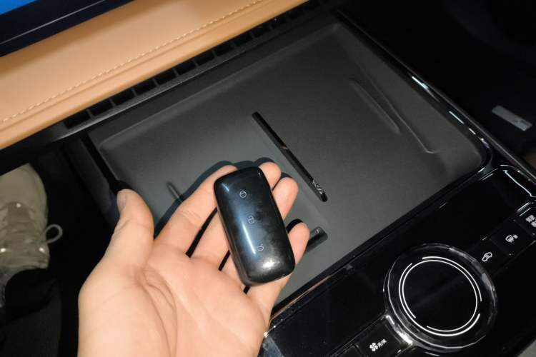 Used Geely Galaxy 8 2025 130km EM-P Starship Edition Vehicle Key