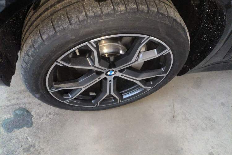 Used BMW X5 2026 Model, xDrive 30Li Prestige M Sport Night Package
