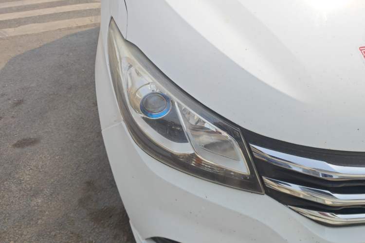 Used SAIC MAXUS G10 2019 PLUS 2.0T Automatic Elite Edition China VI Standard
