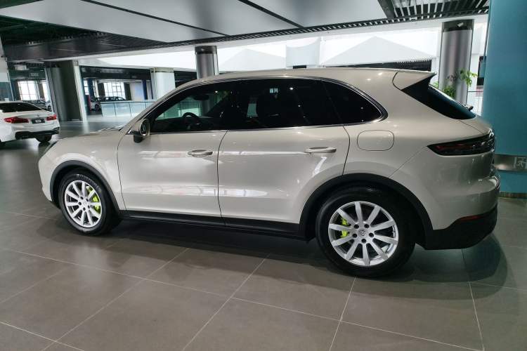Used Porsche Cayenne E-Hybrid 2021 Cayenne E-Hybrid 2.0T
