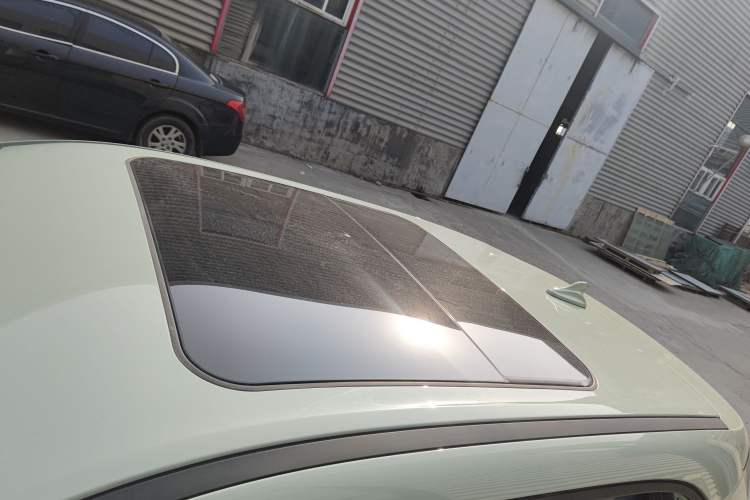 Used ORA Good Cat 2023 401 km Standard Range Prestige Version Lithium Iron Phosphate