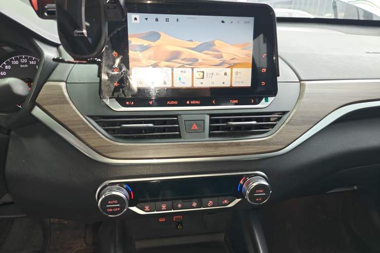 Used Nissan Teana 2021 2.0L XL Comfort Edition Audio And AC Panel