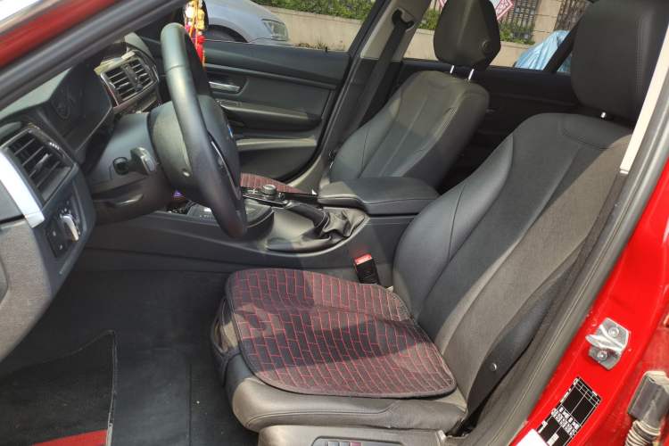 Used BMW 3 Series 2016 320Li Ambition Model Left Front Seat