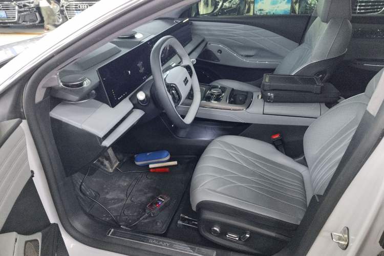 Used Geely Galaxy E8 2025 700 km Long-Range Intelligent Driving Version