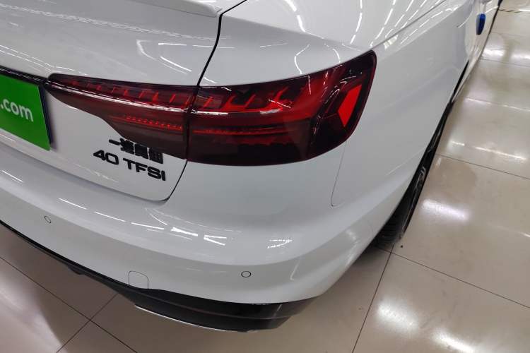 Used Audi A4L 2024 40 TFSI Luxury Dynamic Edition (Starry Night Version)