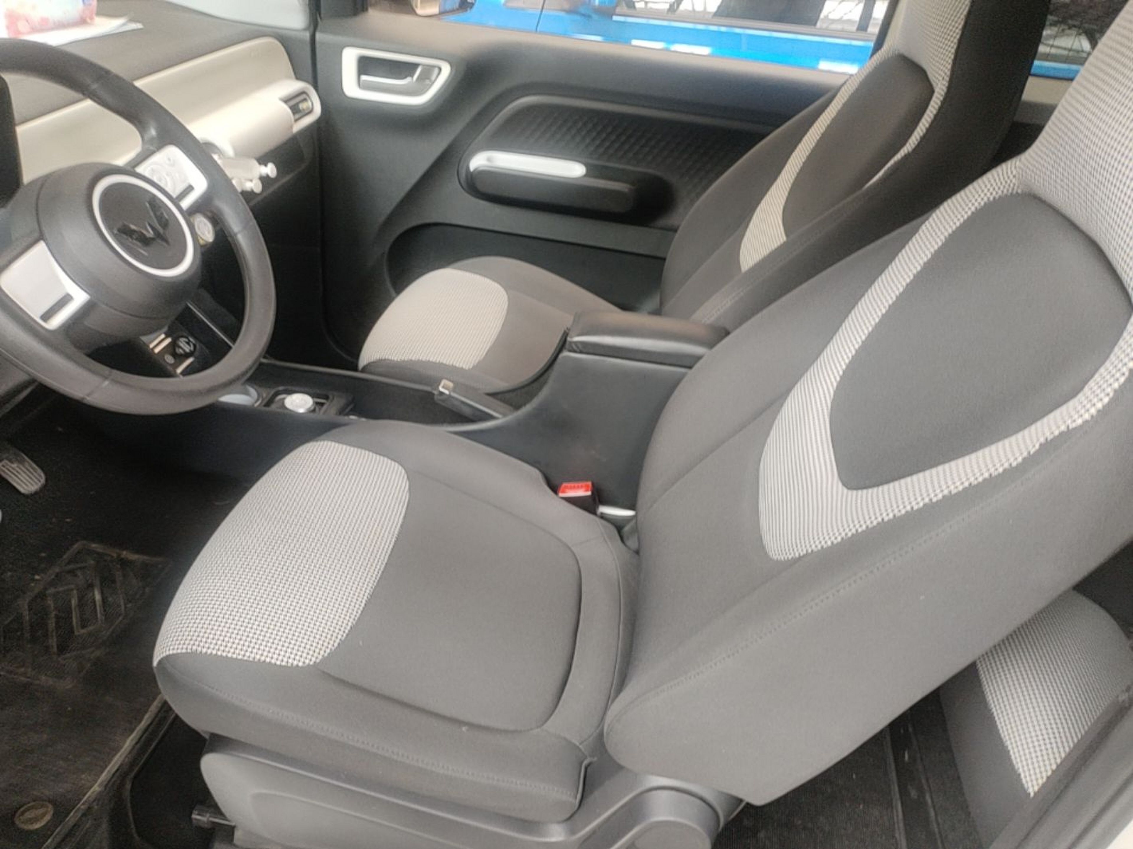 Vordere Reihe im Auto