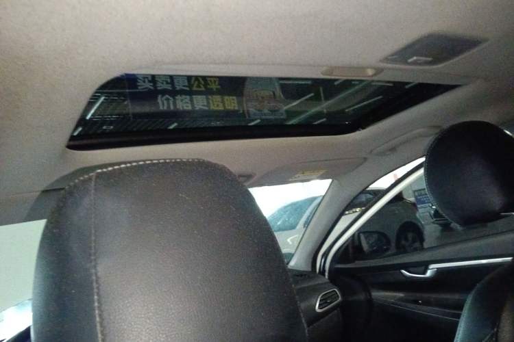 Used Hyundai Celesta 2017 1.6L Automatic Enjoyment Version GLS