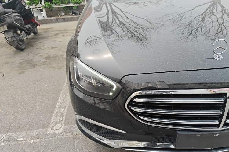 Used Mercedes-Benz E-Class 2021 Facelift E 260 L
