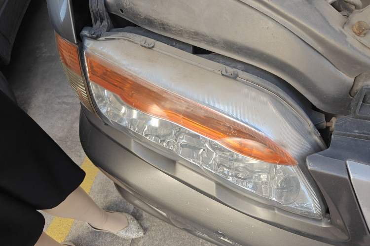 Used FORTHING Lingzhi 2014 V3 1.5L 7-Seater Standard Model II
