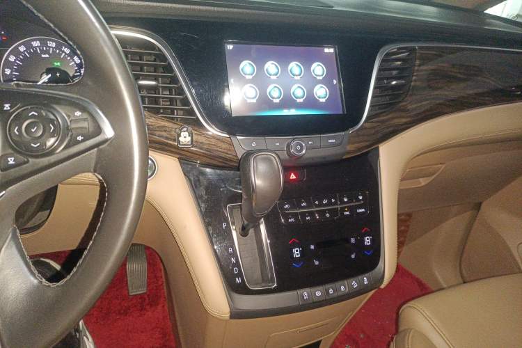 Used Buick GL8 2017 ES 28T Luxury Model China V Standard