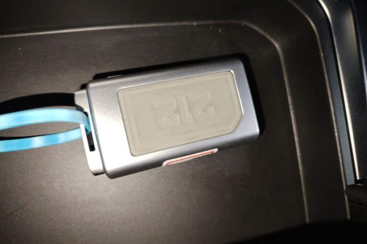 Used 212 T01 2025 2.0T Changfeng
