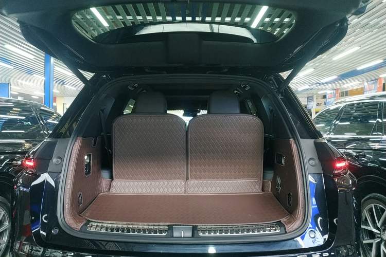 Used Li Auto L8 2023 Air model