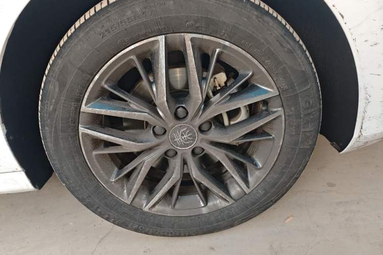 Used BYD Qin PLUS 2021 EV 400KM Luxury Model
