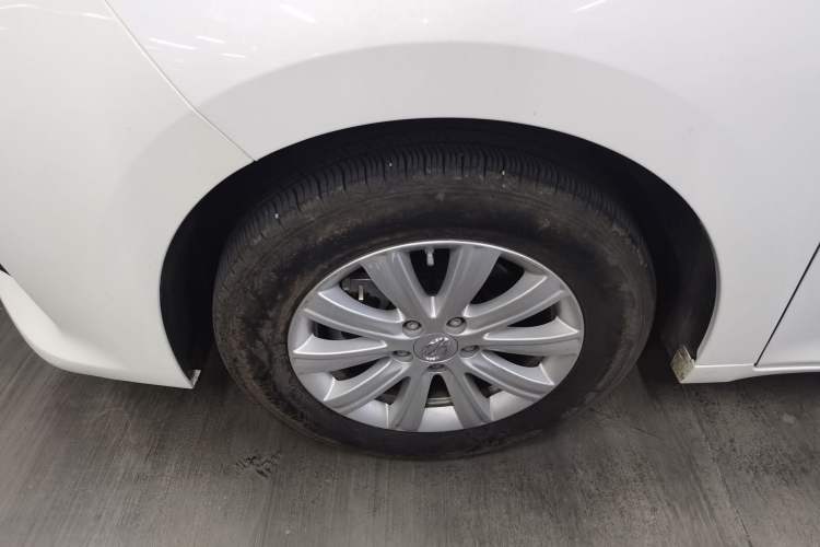 Used GAC Trumpchi M6 2021 270T Manual Elite Edition (7-seater) Left Front Wheel Hub