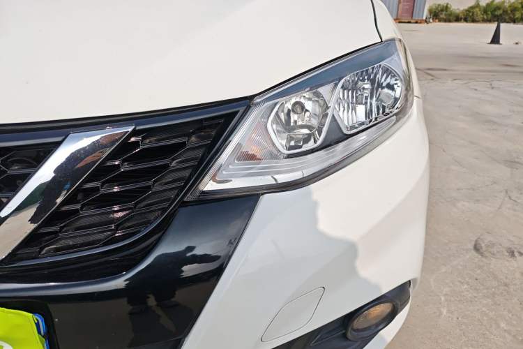 Used Nissan Tiida 2019 1.6L CVT Cool Dynamic Version China V Standard Left Front Headlight