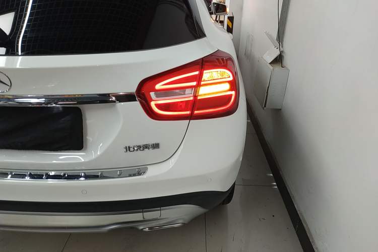 Used Mercedes-Benz GLA 2015 GLA 200 Fashion Model
