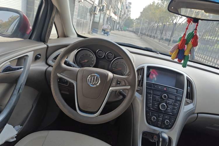 Used Buick GT 2013 GT 1.6L Automatic Fashion Edition
