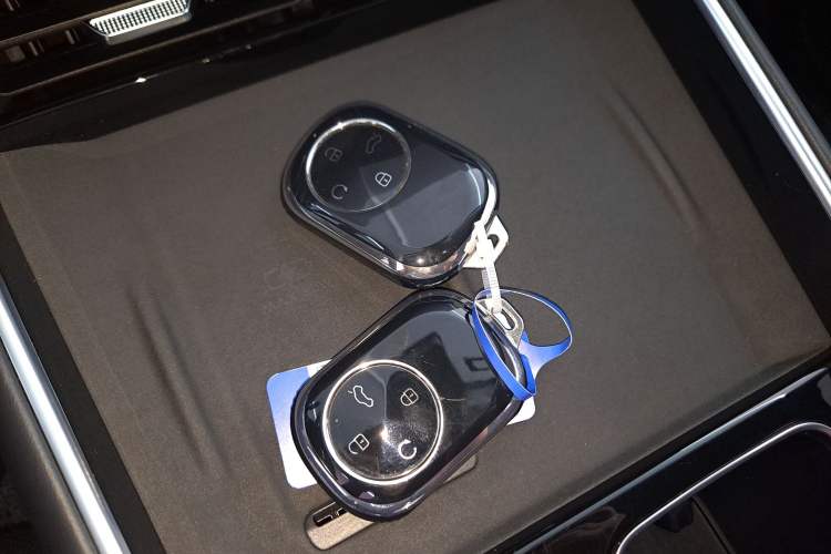 Used Chery Fengyun T9 2024 120 Long-Range Standard Version 5 Seats Lithium-NMC Battery
