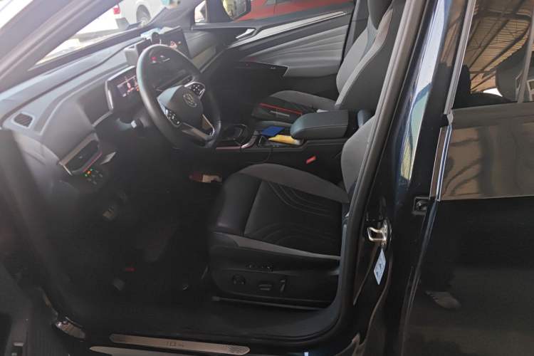 Used Volkswagen ID.4 CROZZ 2022 Long-Range Lite PRO Edition