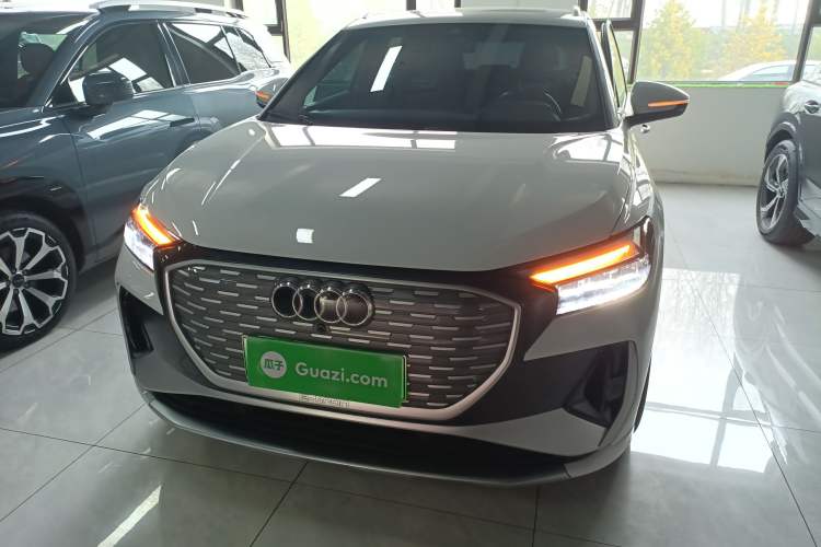 Used Audi Q4 e-tron 2023 50 e-tron quattro Visionary Edition