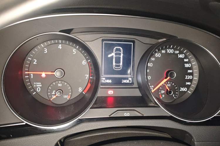 Used Volkswagen Magotan 2019 330TSI DSG Luxury Version China VI Standard Instrument Cluster