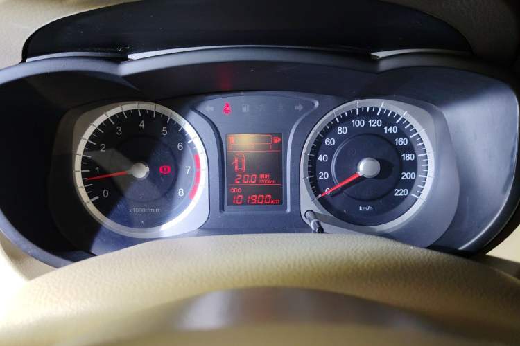 Used Venucia D50 2013 1.6L Manual Fashion Edition Instrument Cluster