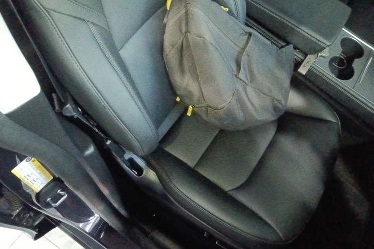 Used Tesla Model Y 2024 Rear-Wheel-Drive Version