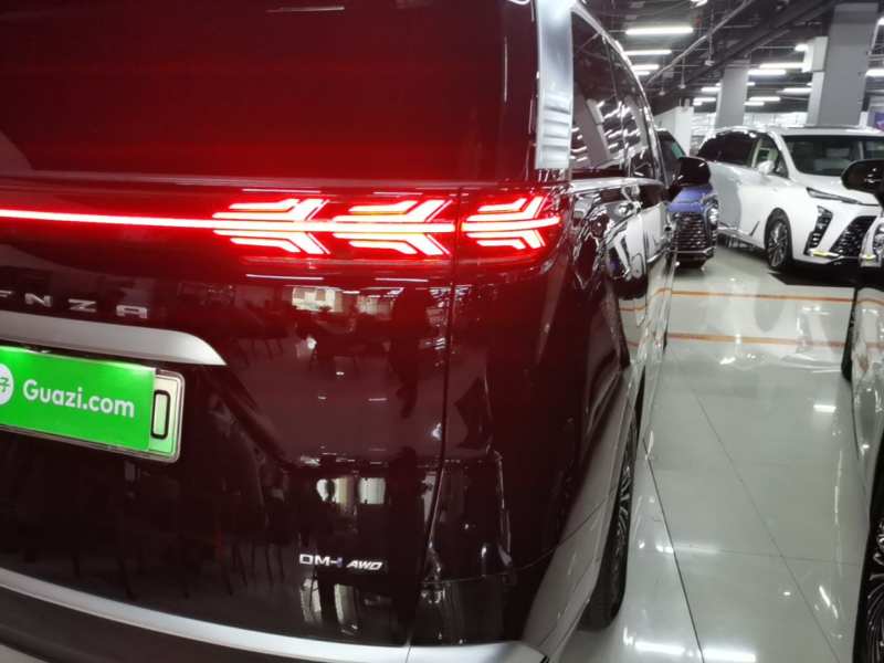 Used Denza D9 2024 DM-i 980 Four-Wheel Drive Prestige Model – Premium — 7