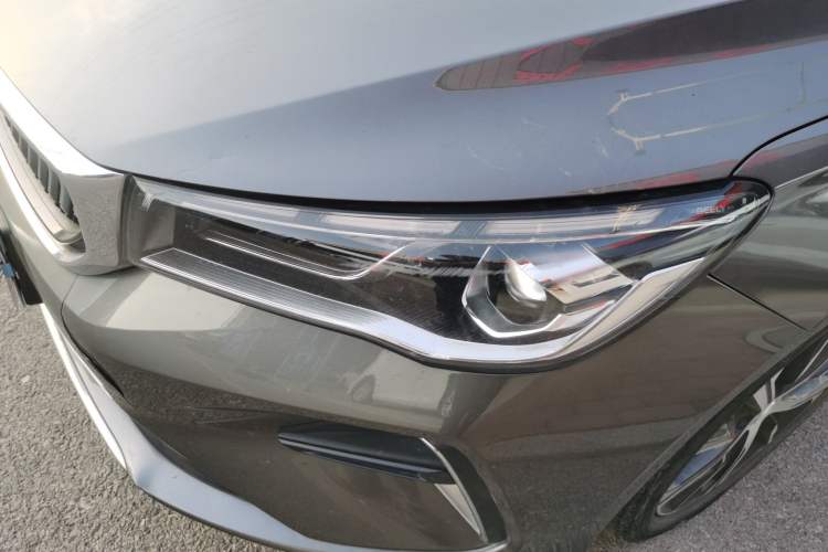 Used Geely Auto Emgrand 2023 4th Generation Champion Edition 1.5L CVT Prestige Model Left Front Headlight