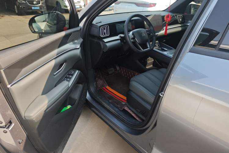 Used BYD Song Pro New Energy 2026 Model DM-i 133KM Progressive Version Driver Seat