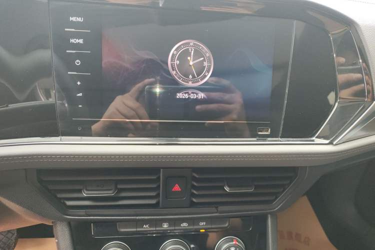 Used Volkswagen Sagitar 2020 280TSI DSG Comfort Version China VI Standard Audio And AC Panel