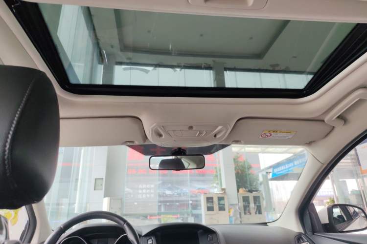 Used Ford Focus 2018 Hatchback Classic 1.6L Automatic Trendy SmartDrive Edition