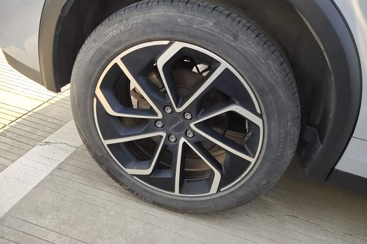 Used Lynk & Co 01 2023 1.5TD EM-F AM Exterior 5