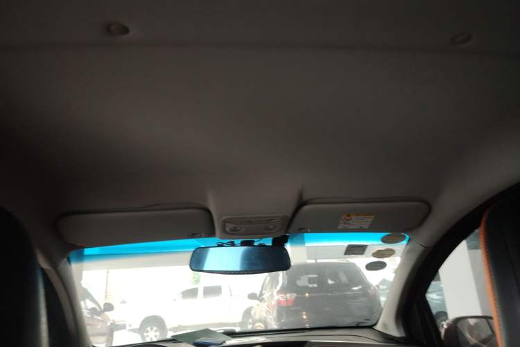 Used Geely Auto Vision X1 2017 1.3L Manual Frenzy Edition