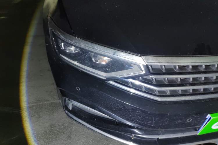 Used Volkswagen Magotan 2023 2 Million Units Limited Edition 330TSI DSG Leading Version
